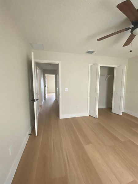 Spacious, unfurnished interior of a new home in , Orange City (Image 16).