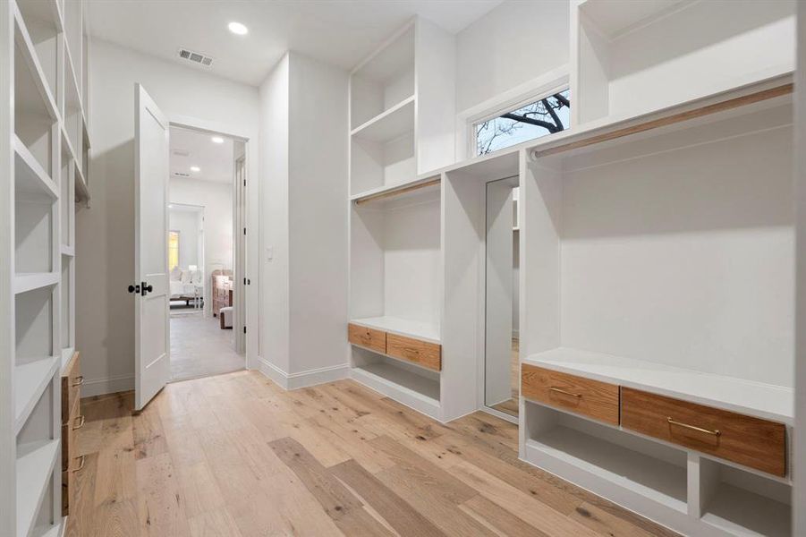 Image 34 of a home in . Image 34 of a home in .