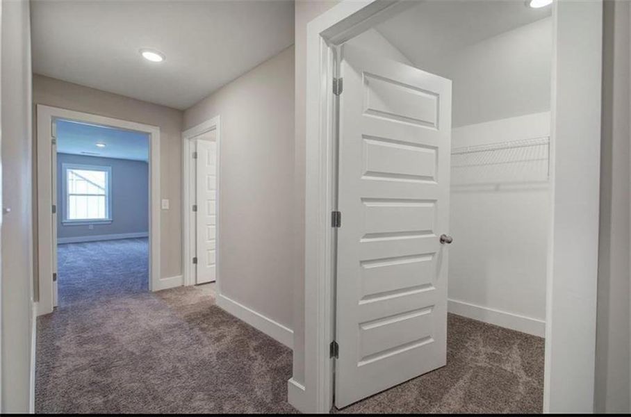 Spacious, unfurnished interior of a new home in , Cartersville (Image 19).