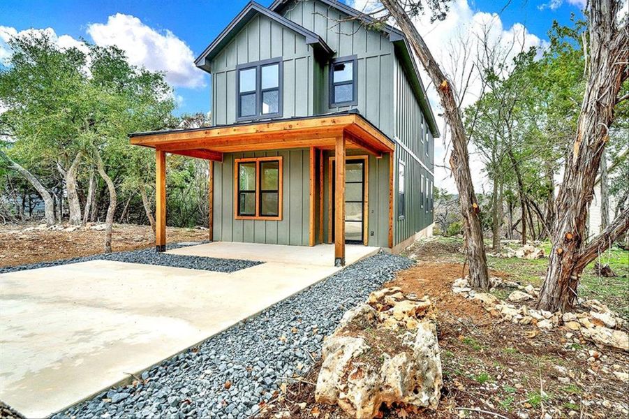 Exterior details and patio area of a home in , Wimberley (Image 3).