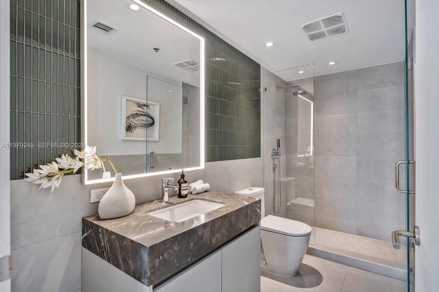 Furnished interior view inside a new home in Five Park, Miami Beach (Image 24).