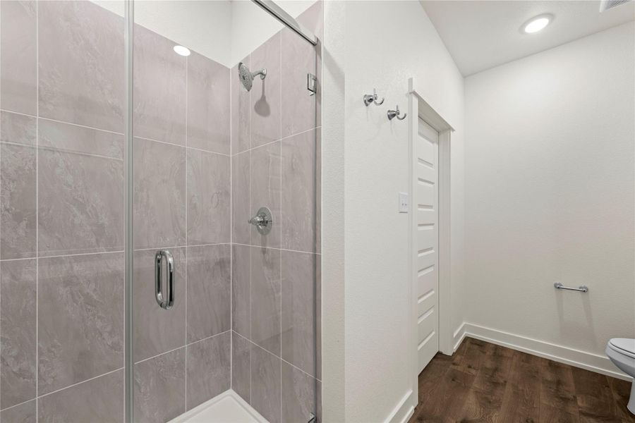 Please Note: These interior photos are not of the actual design but are of a completed home wiht a similar floor plan. Finishes, features, and layouts may vary. Please Note: These interior photos are not of the actual design but are of a completed home wiht a similar floor plan. Finishes, features, and layouts may vary.