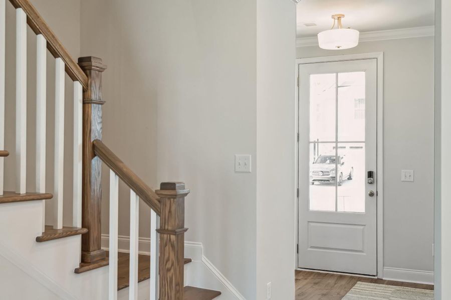 Spacious, unfurnished interior of a new home in Lakeview Commons, Goose Creek (Image 44).