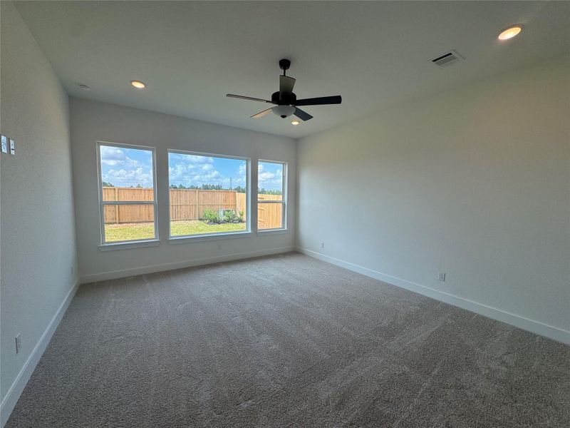 Spacious, unfurnished interior of a new home in Legacy Prairie at Katy Court 65' & 70', Katy (Image 25). Spacious, unfurnished interior of a new home in Legacy Prairie at Katy Court 65' & 70', Katy (Image 25).