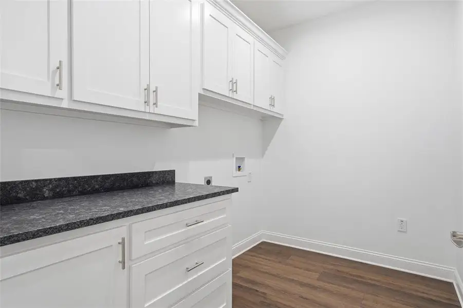 Furnished interior view inside a new home in , Waco (Image 11).