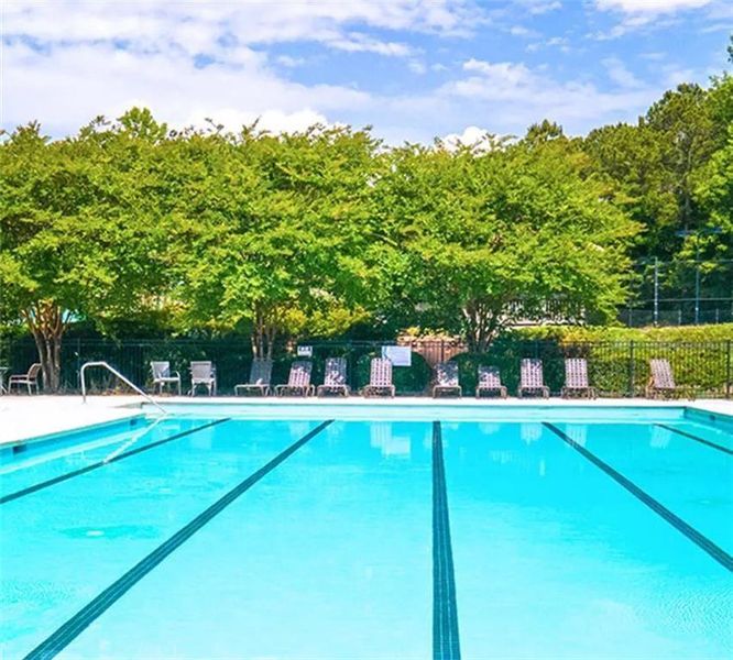 Community amenities in Heritage Pointe, Senoia (Image 28).