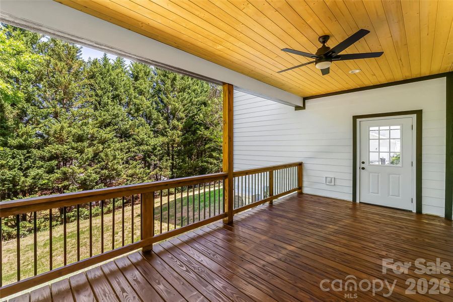 Exterior details and patio area of a home in , Marion (Image 27).