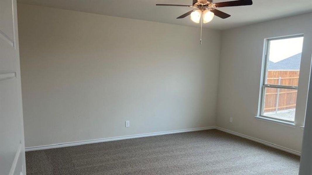 Spacious, unfurnished interior of a new home in Silverado, Aubrey (Image 12).
