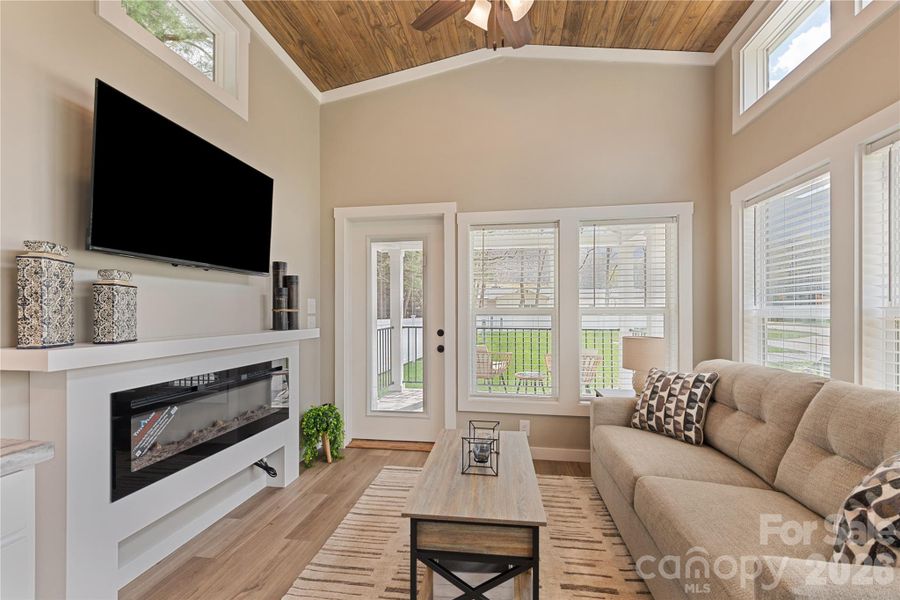 Furnished interior view inside a new home in , Maggie Valley (Image 4).