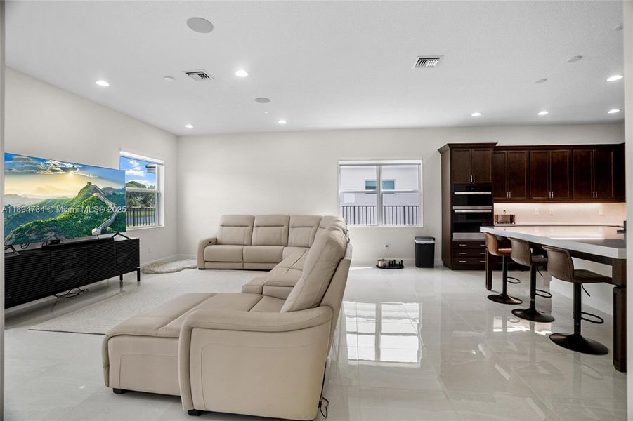 Furnished interior view inside a new home in , Westlake (Image 35).