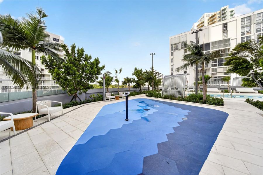 Community amenities in , Miami (Image 60).