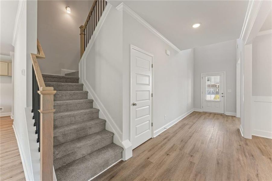 Spacious, unfurnished interior of a new home in Clark Farms, Flowery Branch (Image 27).