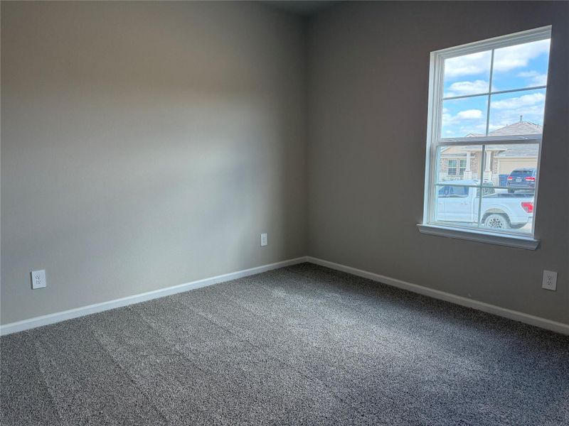 Spacious, unfurnished interior of a new home in Liberty Village, Brenham (Image 8).