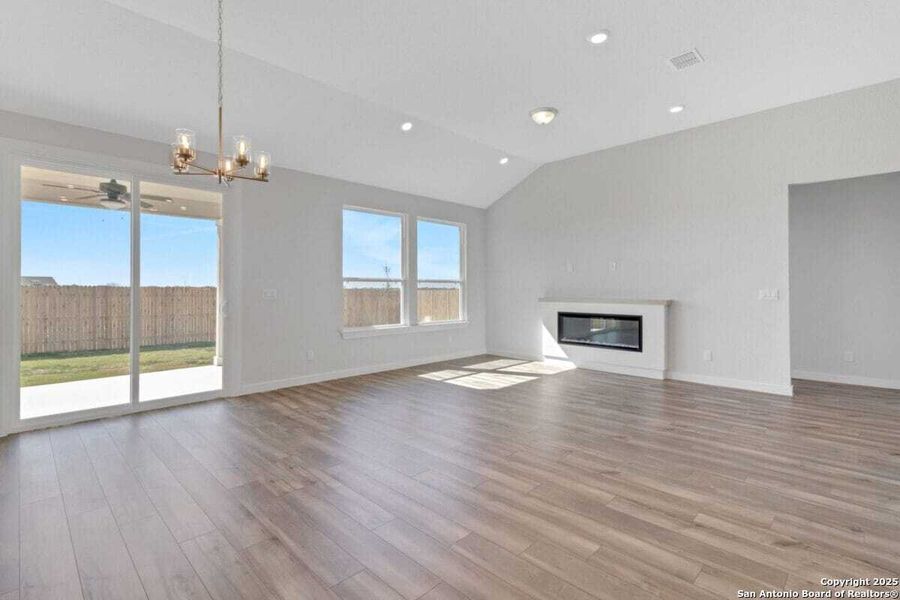 Spacious, unfurnished interior of a new home in Weltner Farms 50’s, New Braunfels (Image 12). Spacious, unfurnished interior of a new home in Weltner Farms 50’s, New Braunfels (Image 12).