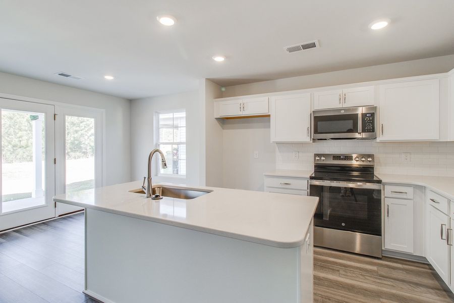 Furnished interior view inside a new home in Bluefield, Lexington (Image 10).