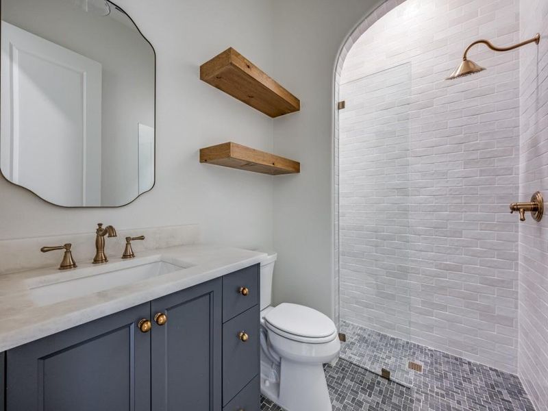 Furnished interior view inside a new home in , Northlake (Image 5).