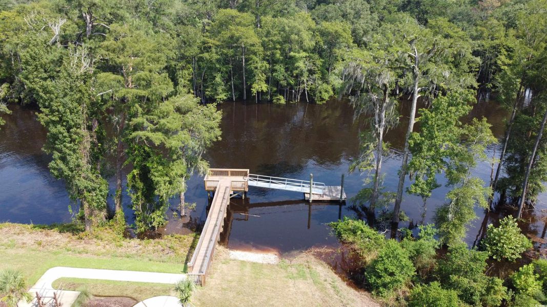 Image 18 of a home in Grissett Landing.