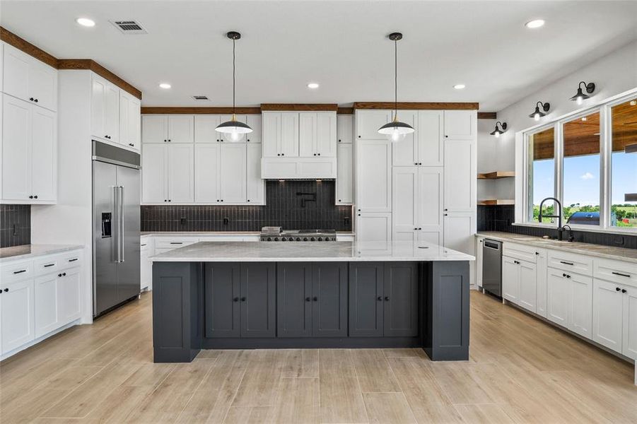 Image 37 of a home in .