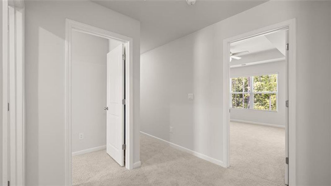 Spacious, unfurnished interior of a new home in Sherwood Manor, Atlanta (Image 21).