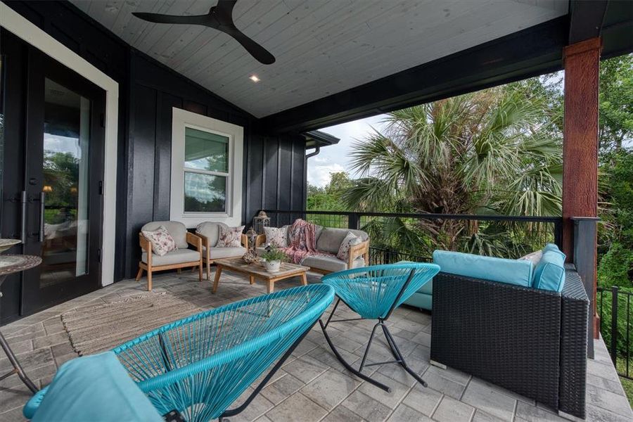 Furnished interior view inside a new home in , Punta Gorda (Image 40).