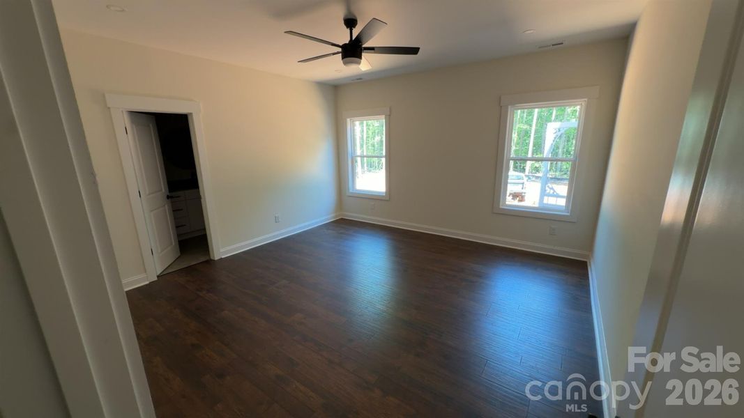 Spacious, unfurnished interior of a new home in , Salisbury (Image 4).