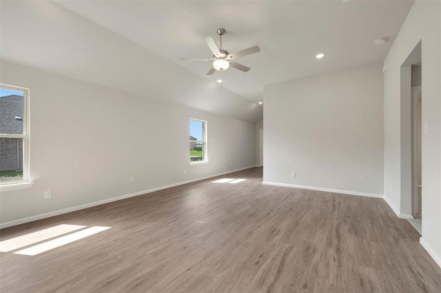 Spacious, unfurnished interior of a new home in Elevon, Lavon (Image 34). Spacious, unfurnished interior of a new home in Elevon, Lavon (Image 34).
