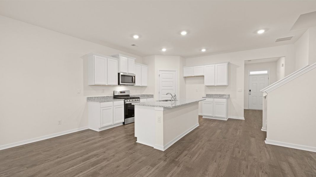 Image 44 of a home in Estates at Deer Hollow.