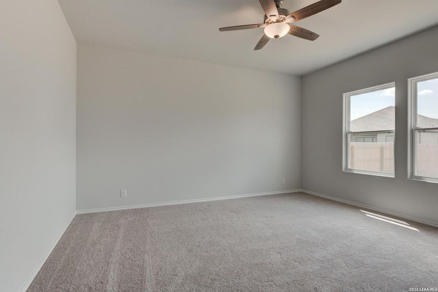 Spacious, unfurnished interior of a new home in Nopal Valley, San Antonio (Image 20). Spacious, unfurnished interior of a new home in Nopal Valley, San Antonio (Image 20).