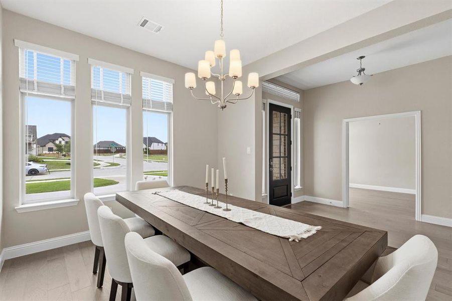 Furnished interior view inside a new home in Kentsdale Farms, DeSoto (Image 16).
