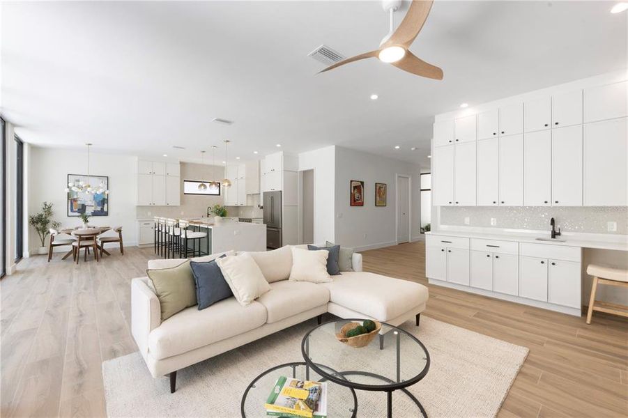 Furnished interior view inside a new home in , Bradenton (Image 7).
