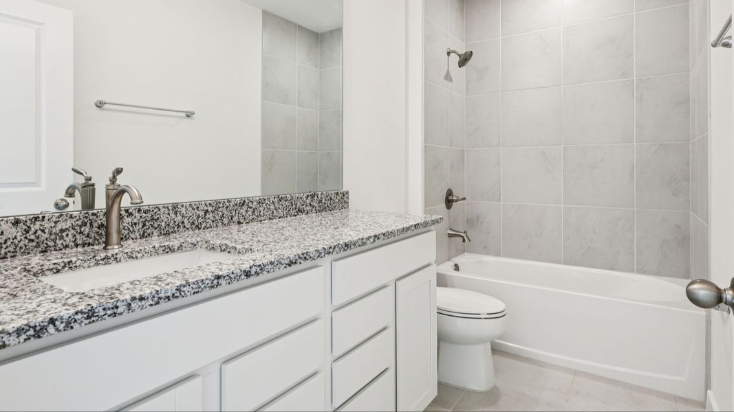 Representative furnished interior of a home built from the Baker by DRB Homes in Hamilton Bluff, Haines City (Image 18).