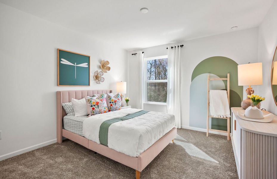 Representative furnished interior of a home built from the Marshall by Pulte Homes in The Retreat at Carolina Ridge, Harrisburg (Image 18).