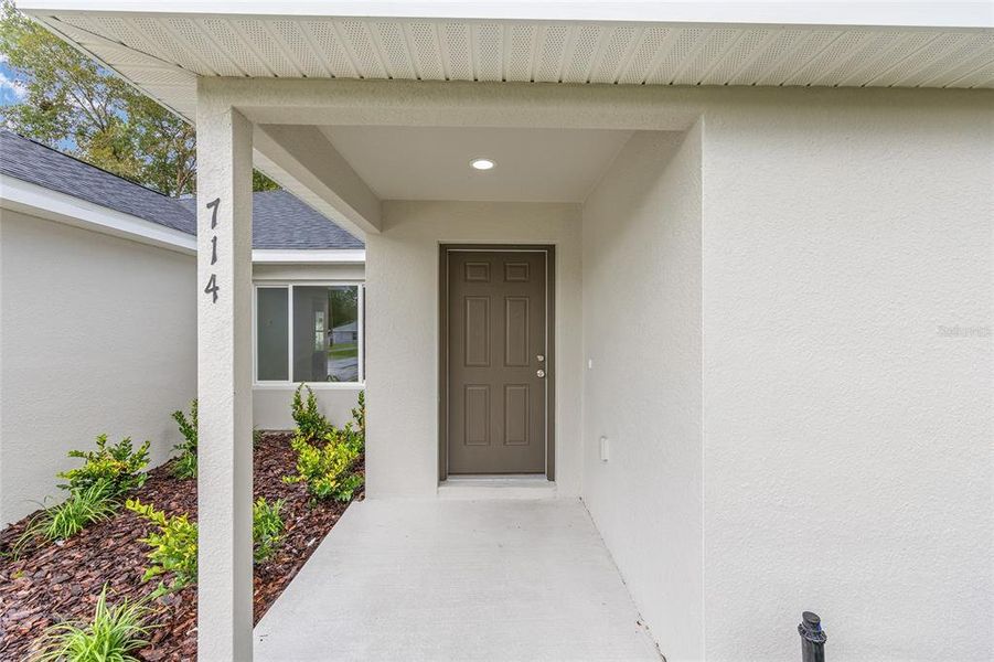Exterior details and patio area of a home in , Ocklawaha (Image 4). Exterior details and patio area of a home in , Ocklawaha (Image 4).