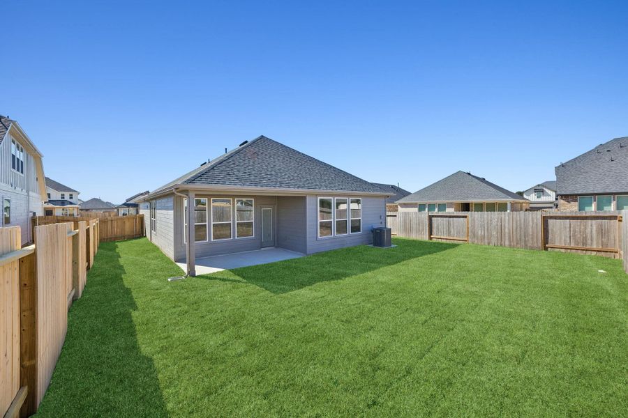 Exterior details and patio area of a home in Montgomery Bend, Montgomery (Image 3).