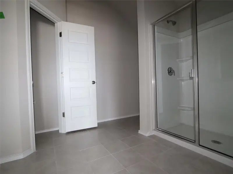 Spacious, unfurnished interior of a new home in Marble Creek Crossing, Austin (Image 6). Spacious, unfurnished interior of a new home in Marble Creek Crossing, Austin (Image 6).