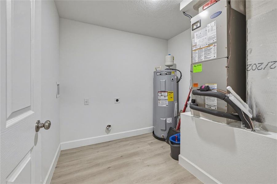 Furnished interior view inside a new home in , Deland (Image 24).