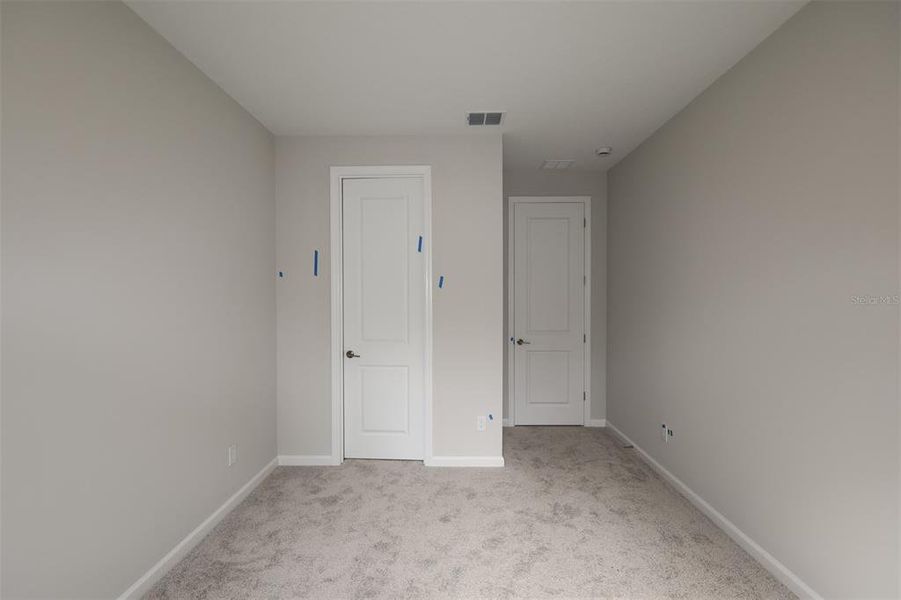 Spacious, unfurnished interior of a new home in Eden at Crossprairie, St. Cloud (Image 8).