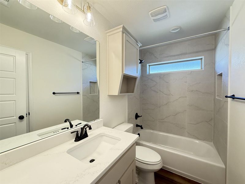 Furnished interior view inside a new home in , Belton (Image 4).