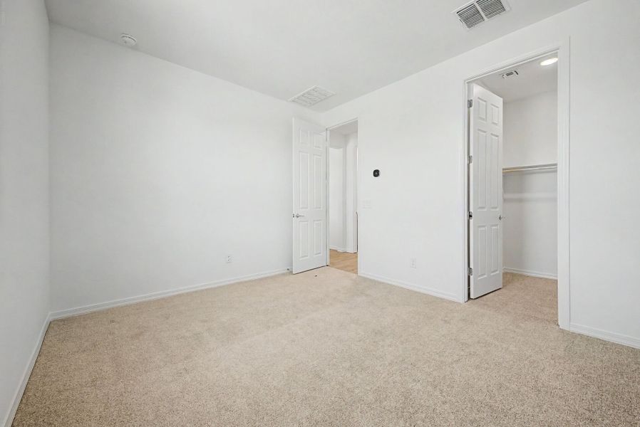 Spacious, unfurnished interior of a new home in Las Ventanas, Goodyear (Image 13). Spacious, unfurnished interior of a new home in Las Ventanas, Goodyear (Image 13).