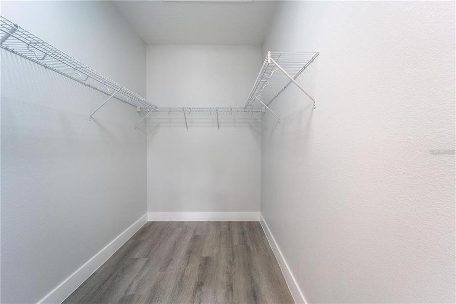 Spacious, unfurnished interior of a new home in , Apopka (Image 17).