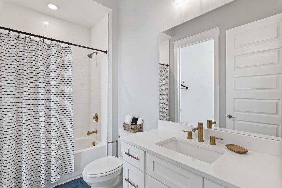 Furnished interior view inside a new home in Twin Palms, Inlet Beach (Image 19).