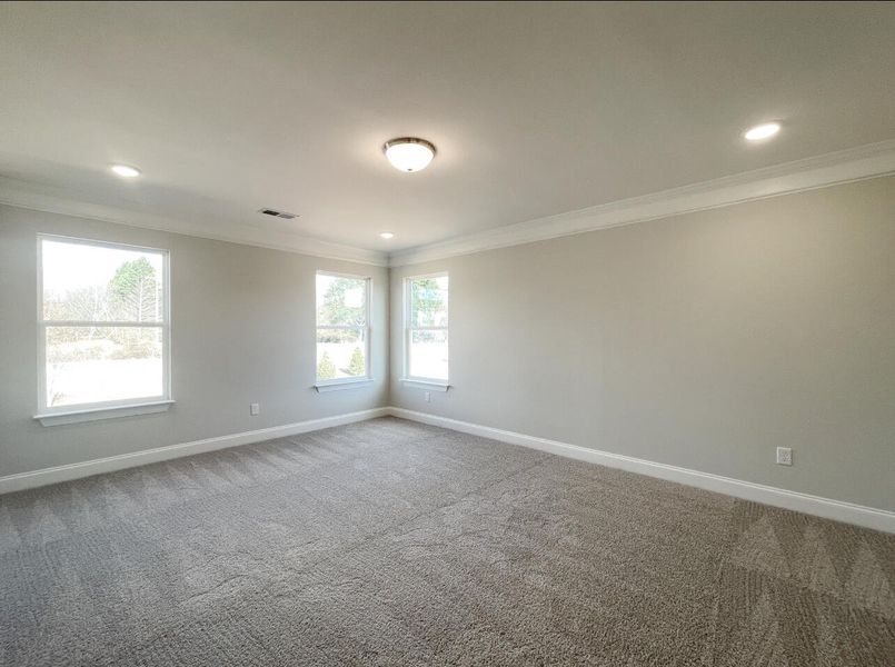 Spacious, unfurnished interior of a new home in Founders Club, Moore (Image 17).