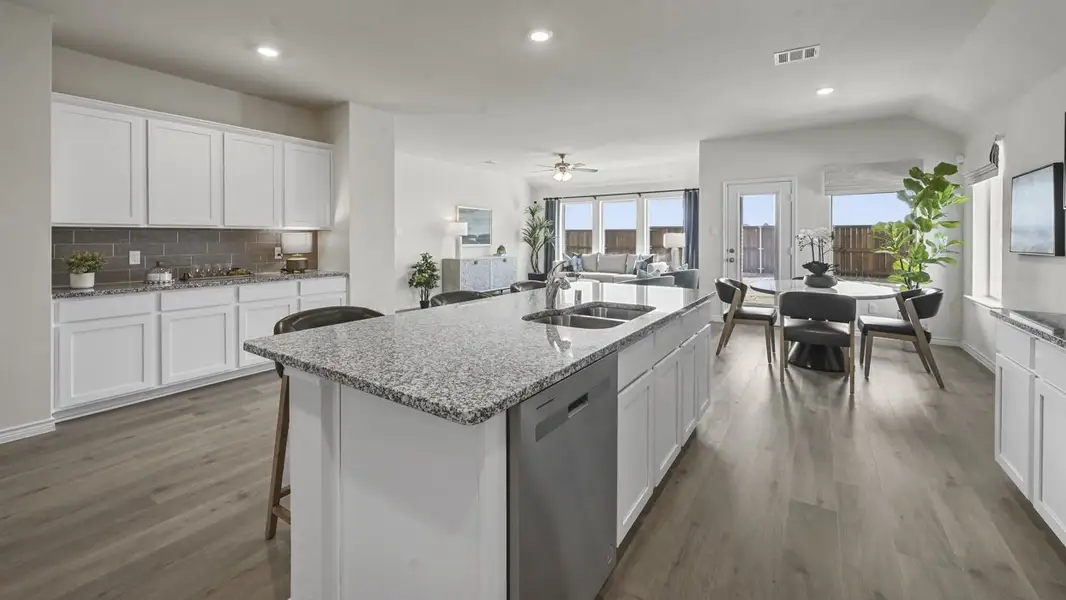 Furnished interior view inside a new home in Elevon, Lavon (Image 4).