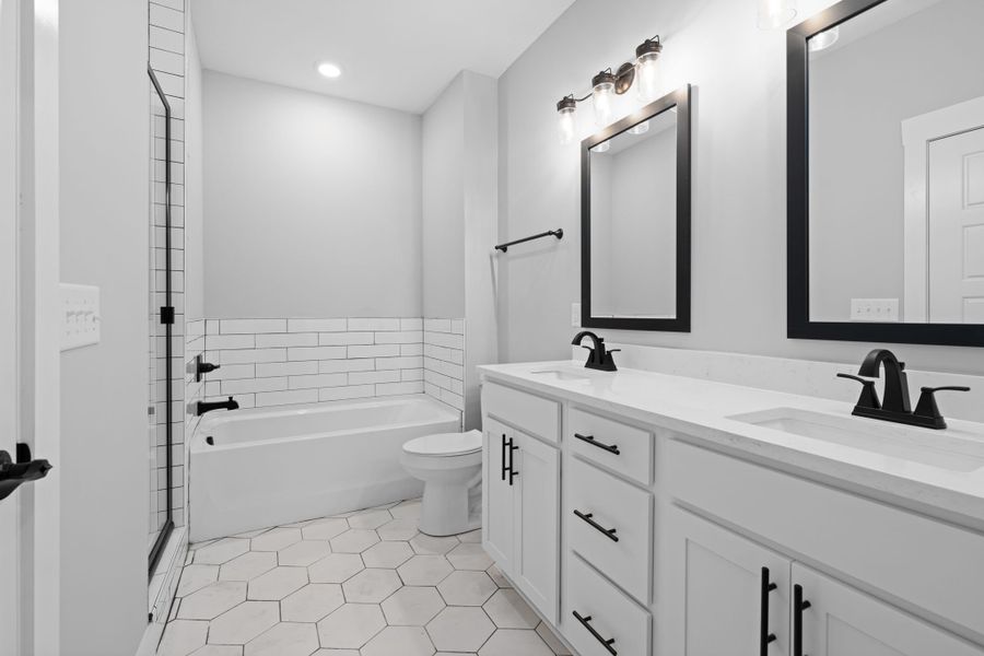Representative furnished interior of a home built from the Brayden by Rockwood Homes in Park at Oliver Farm, Clarksville (Image 9).
