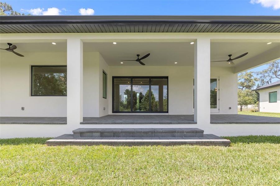 Exterior details and patio area of a home in , Tarpon Springs (Image 32). Exterior details and patio area of a home in , Tarpon Springs (Image 32).