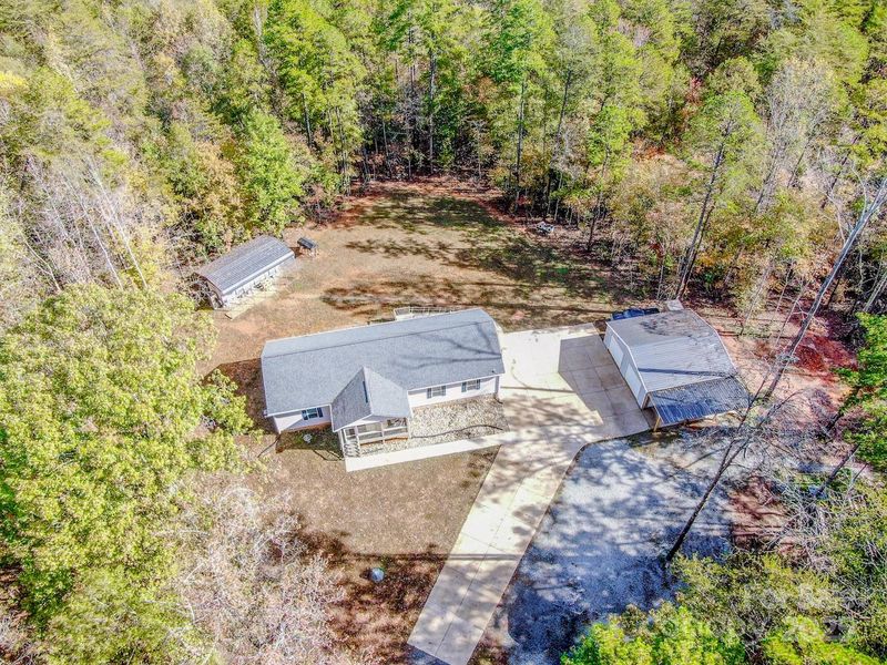 Image 38 of a home in .