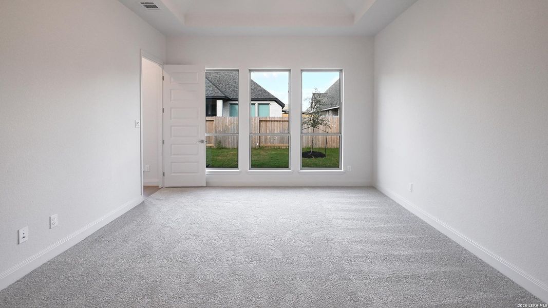 Spacious, unfurnished interior of a new home in Meadows of Mill Creek, Seguin (Image 15). Spacious, unfurnished interior of a new home in Meadows of Mill Creek, Seguin (Image 15).
