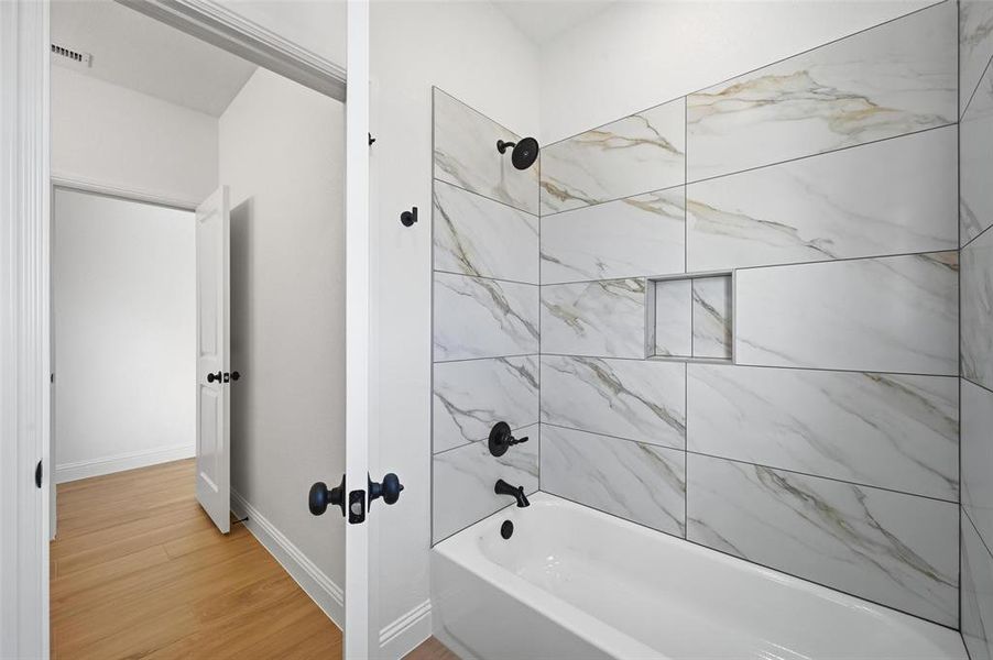 Image 36 of a home in .