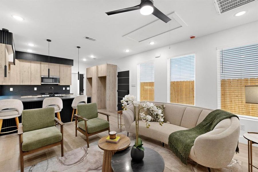 Furnished interior view inside a new home in , Dallas (Image 10).