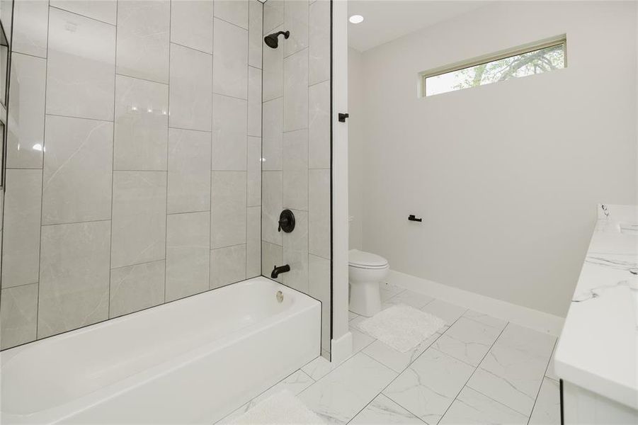 Furnished interior view inside a new home in , Greenville (Image 7).